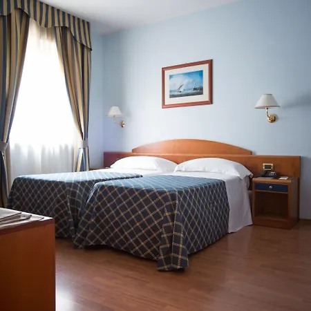 莱万特酒店 酒店 福萨切西亚