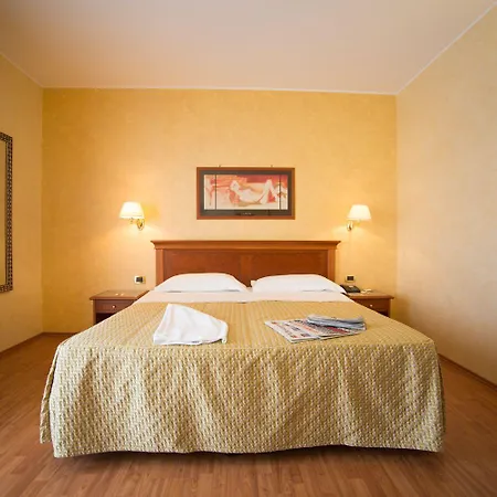 Levante Hotel