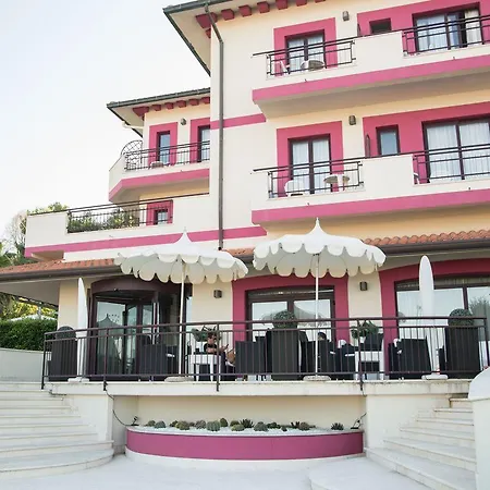 Levante Szálloda 4*