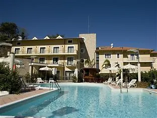 Levante 4*