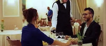 Levante Hotel